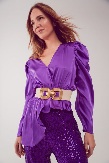 Blusa assimétrica com mangas bufantes em purpura