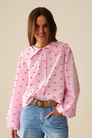 Blusa com Gola Peter Pan em Gingham Rosa com Estampa de Laço