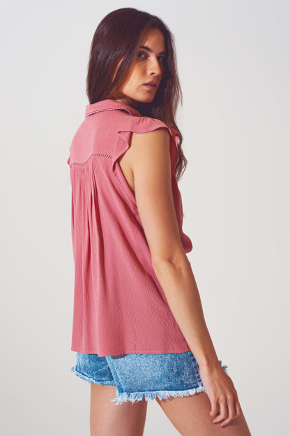 Blusa com mangas curtas franzidas em rosa