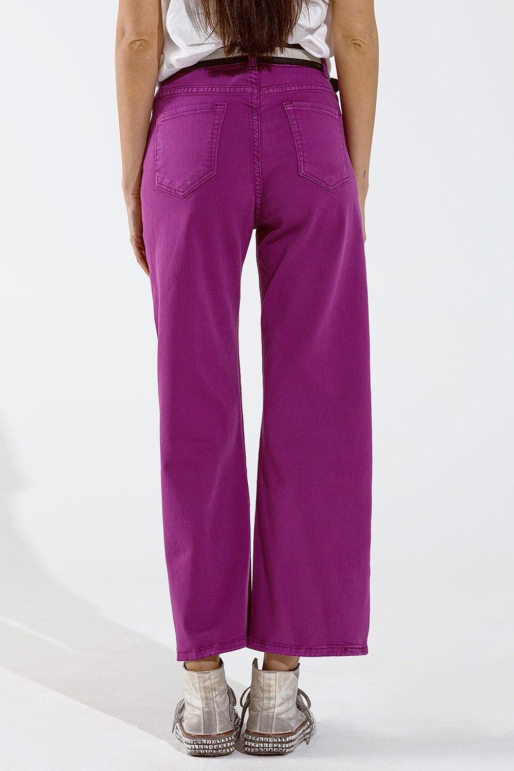Calça de ganga Magenta de perna larga com acabamento metálico em dourado
