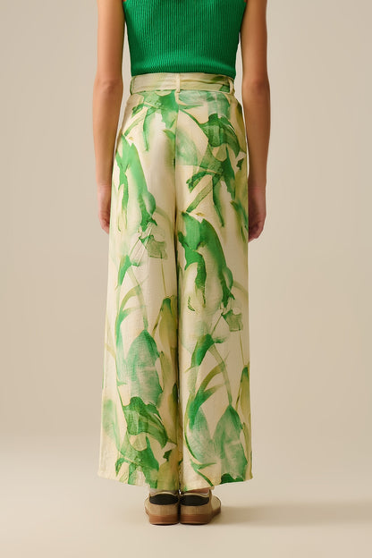 Calça de perna larga com estampado verde aguarela