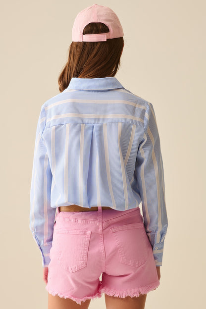 Camisa às riscas de tecido macio em azul e branco