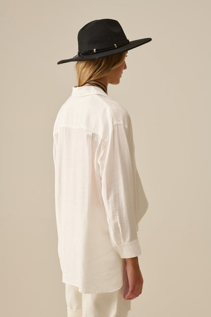 Camisa de corte descontraído com mangas compridas em branco