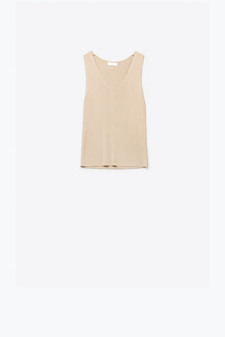 Camisa de malha fina sem mangas na cor camelo com decote em V