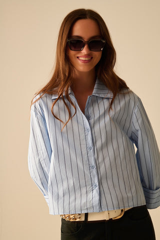 camisa de popelina às riscas azuis