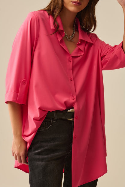 Camisa maxi em tecido muito suave e leve de cor coral