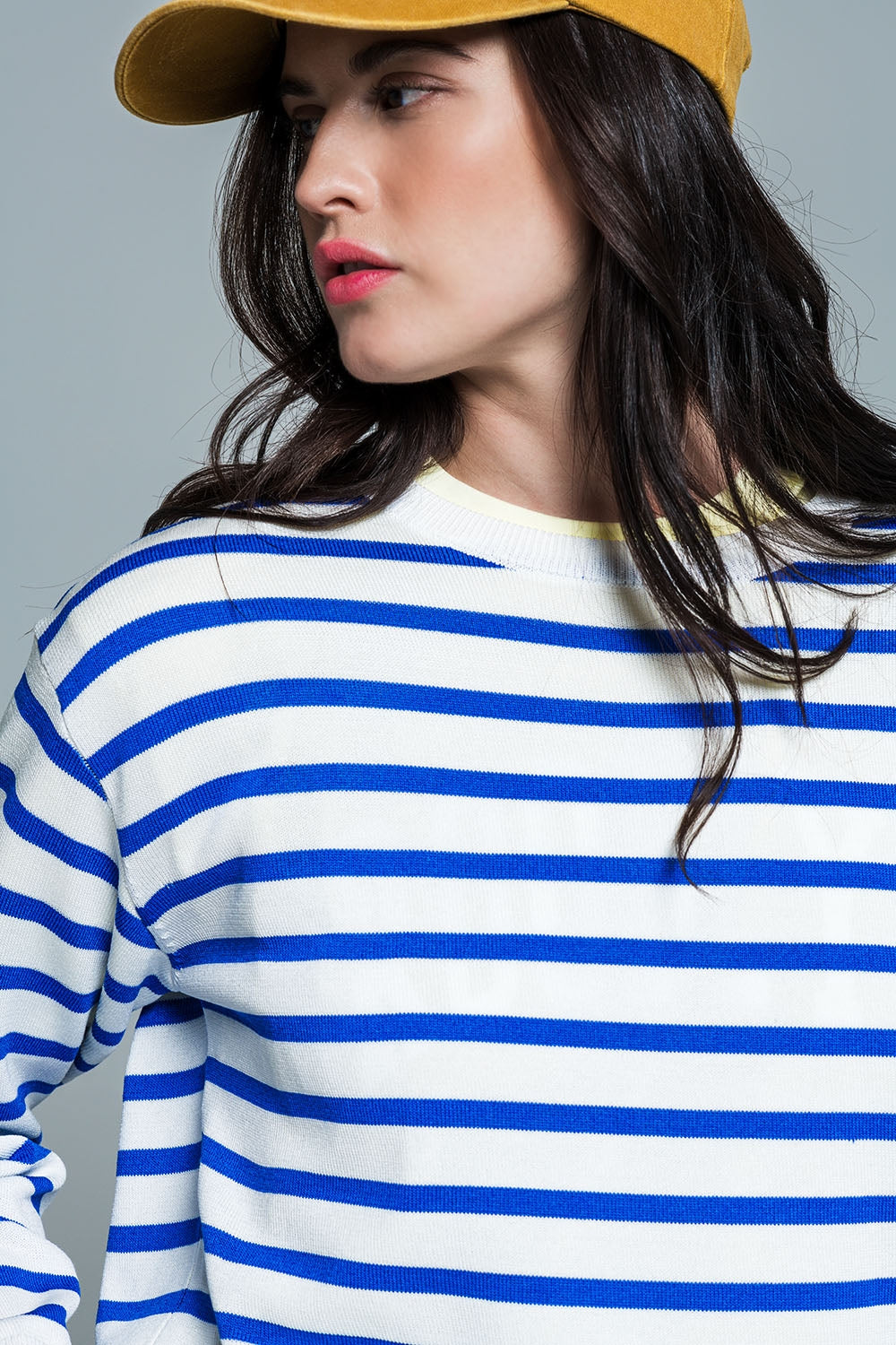 Camisola básica de riscas com gola redonda em azul
