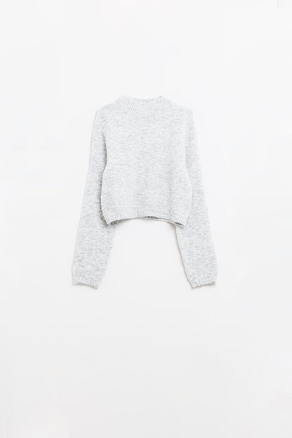 Camisola cinzenta com mangas compridas e detalhes abertos nas costas