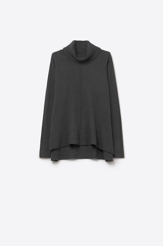 Q2 Camisola com gola redonda de grandes dimensões em preto