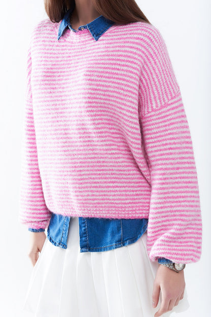 Camisola cor-de-rosa com riscas brancas