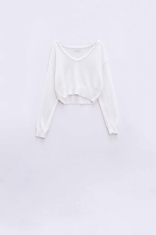 Q2 Camisola creme com decote em V largo e pormenores en