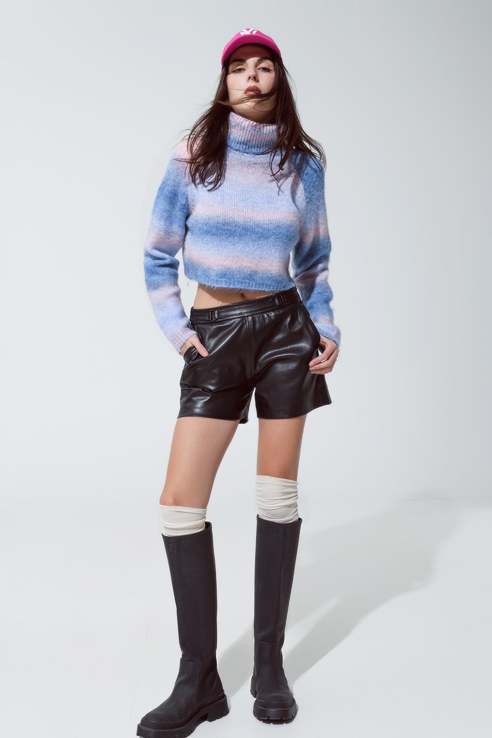 Camisola de gola alta em malha fofa em azul e rosa Degrade