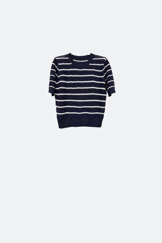 Q2 Camisola de malha aberta azul-marinho com mangas curtas e riscas brancas