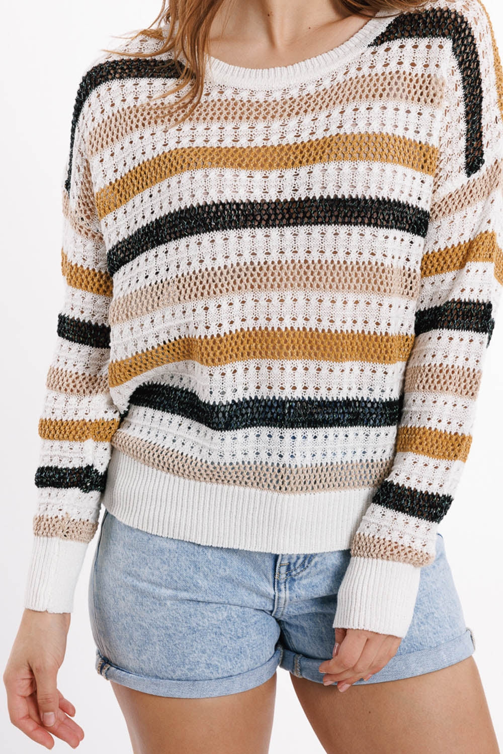 Camisola de malha branca com riscos multicoloridas
