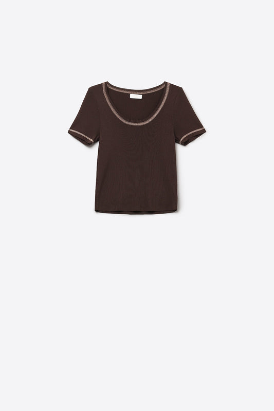 Q2 Camisola de malha fina Em castanho Com costura prateada no pescoço redondo