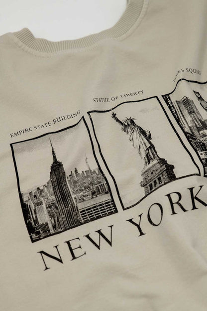 Camisola de manga comprida em Bege com estampado new york city