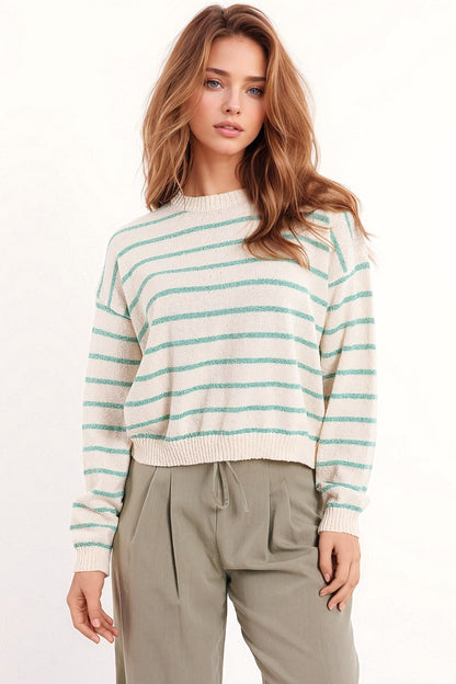 Q2 Camisola de ombros caídos em branco com riscas verdes