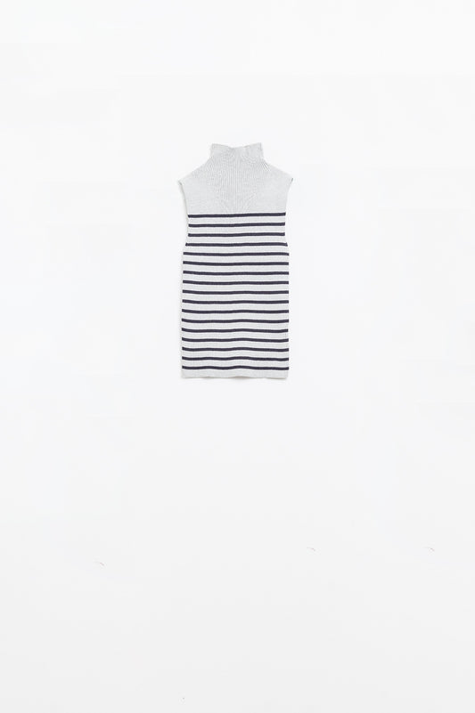 Q2 Camisola de tartaruga às riscas em cinzento claro