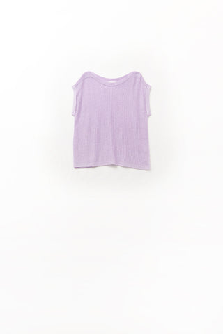 Camisola lilás com decote canoa e mangas caídas em malha
