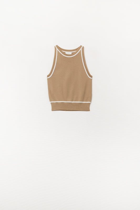 Q2 Camisola Sem Mangas Em Camel Com Detalhe De Linhas Brancas
