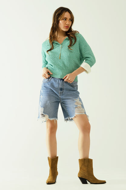 Camisola verde com mangas 3/4 e gola pólo