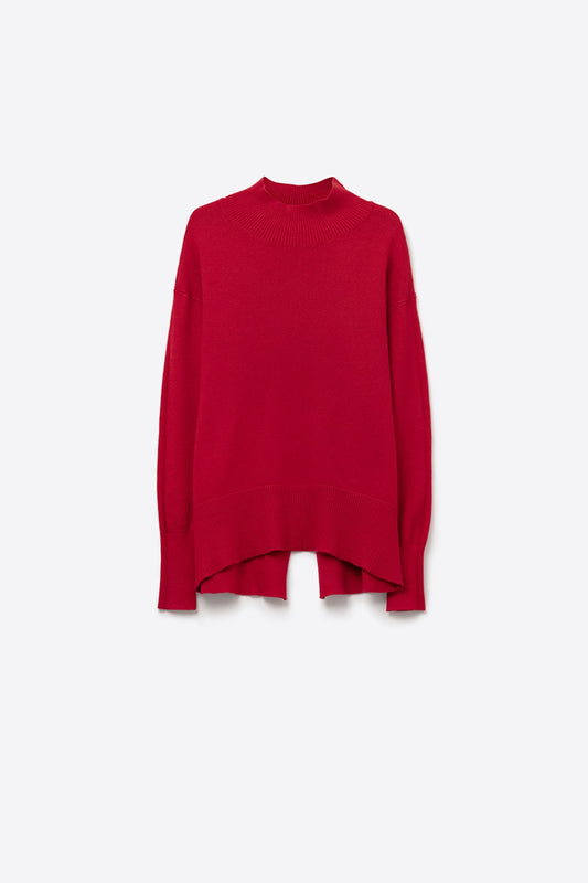 Q2 Camisola vermelha solta com pormenor de abertura nas costas
