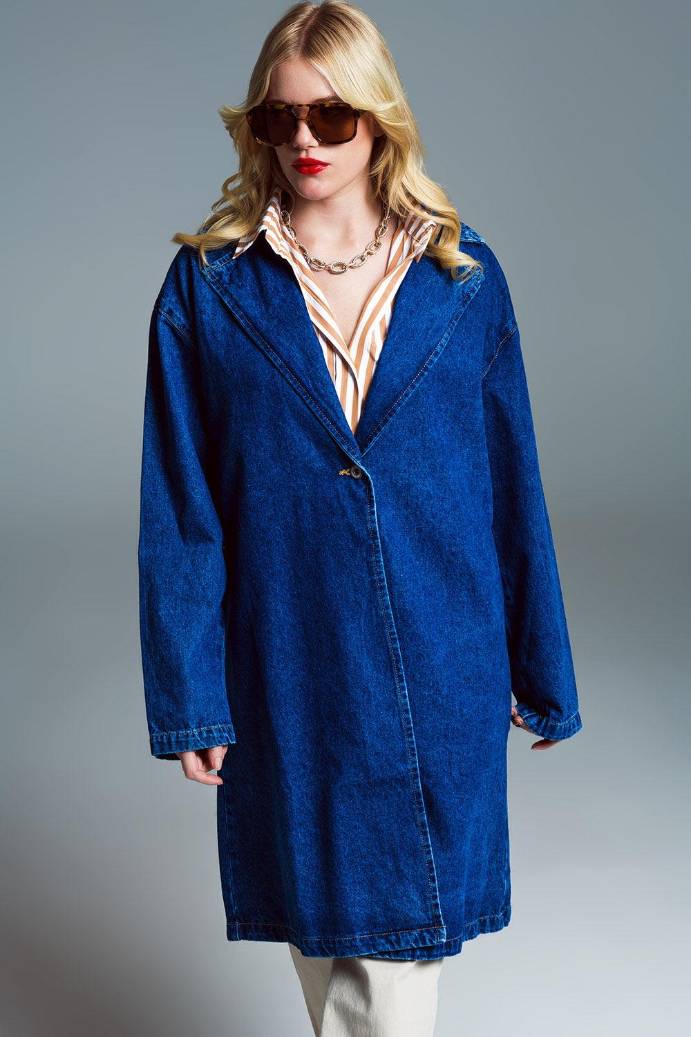 Casaco de ganga oversized com gola larga em lavagem média