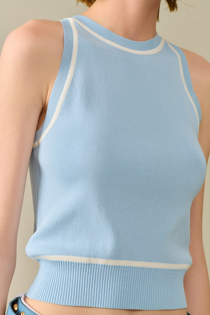 Colete Sem Mangas Azul com Detalhe de Linhas Brancas