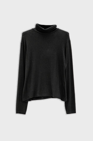 Top gola alta manga longa em modal preto