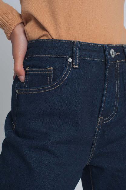 Jeans de cintura alta e corte reto em azul escuro