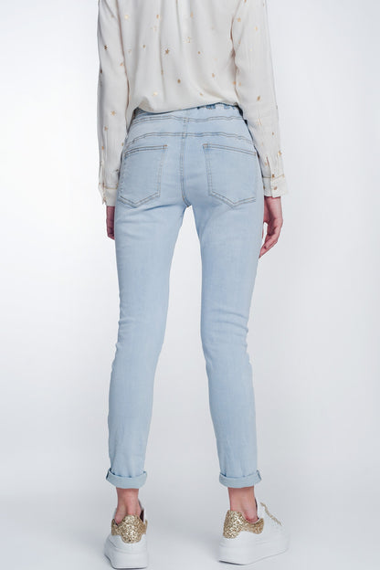 Calça jogger em lavagem clara