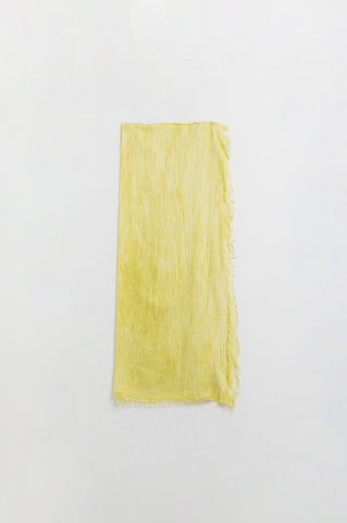 Cachecol leve em amarelo
