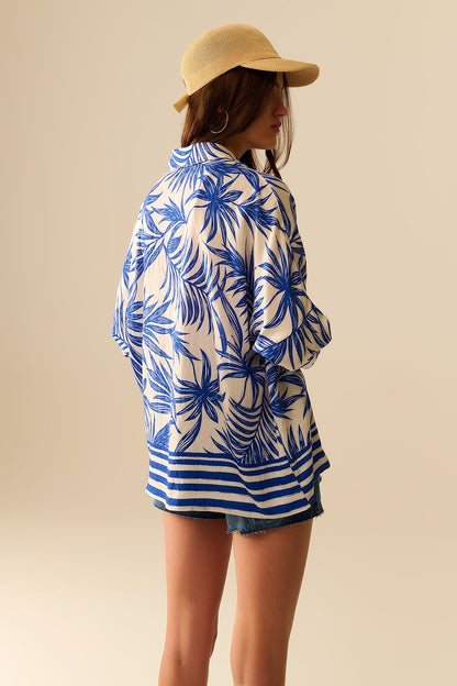Motivo Tropical Blusa Relaxada em Azul e Branco