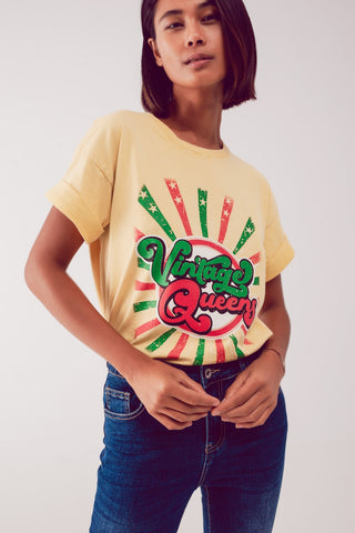 Camiseta relaxada com estampa gráfica Vintage Queens amarela