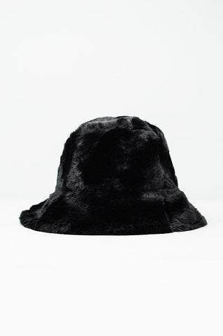 Chapéu balde reversível em preto com aba de pelúcia