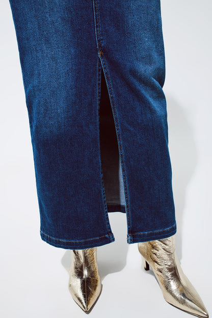 Saia Maxi de Denim Elástica com Fenda na Frente em Tom Médio