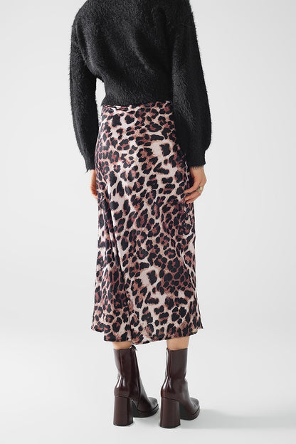 Saia midi com estampa de leopardo
