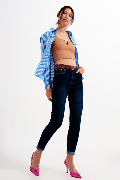 Calça jeans skinny fit azul escuro com lavagem