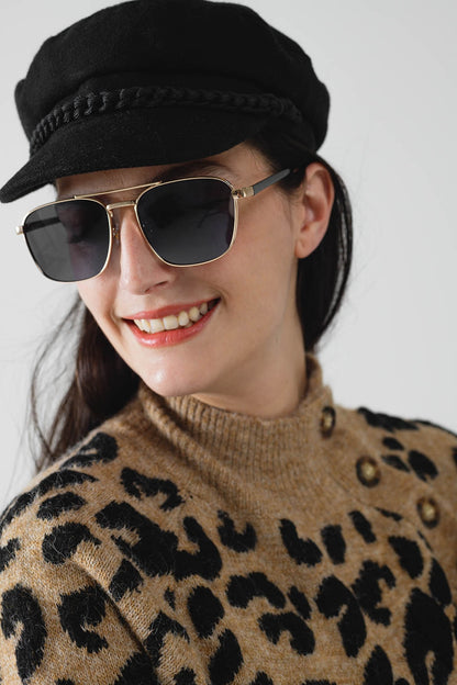 Óculos de sol quadrados de metal com lentes pretas fumê