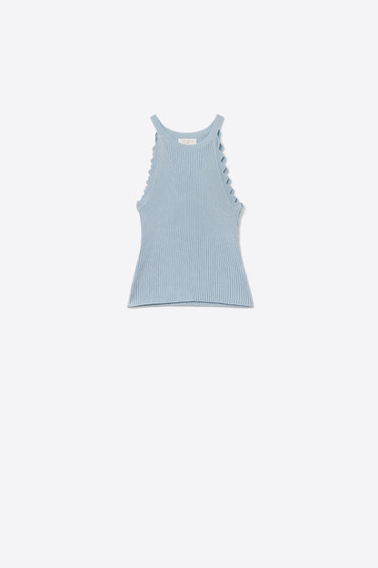 Tank Top azul bebé com pormenor nas axilas com nervuras