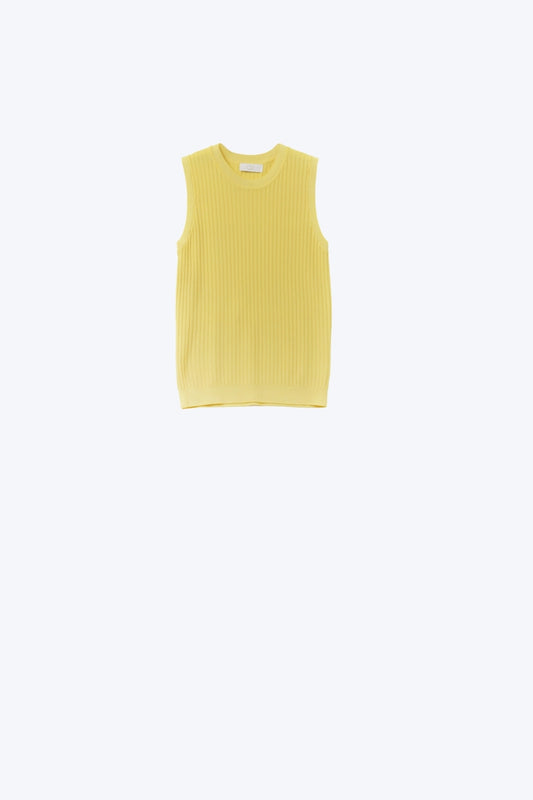 Q2 Top amarelo em malha canelada sem mangas