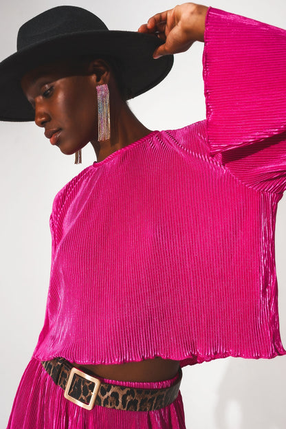 Top curto com decote redondo plissado em fuchsia