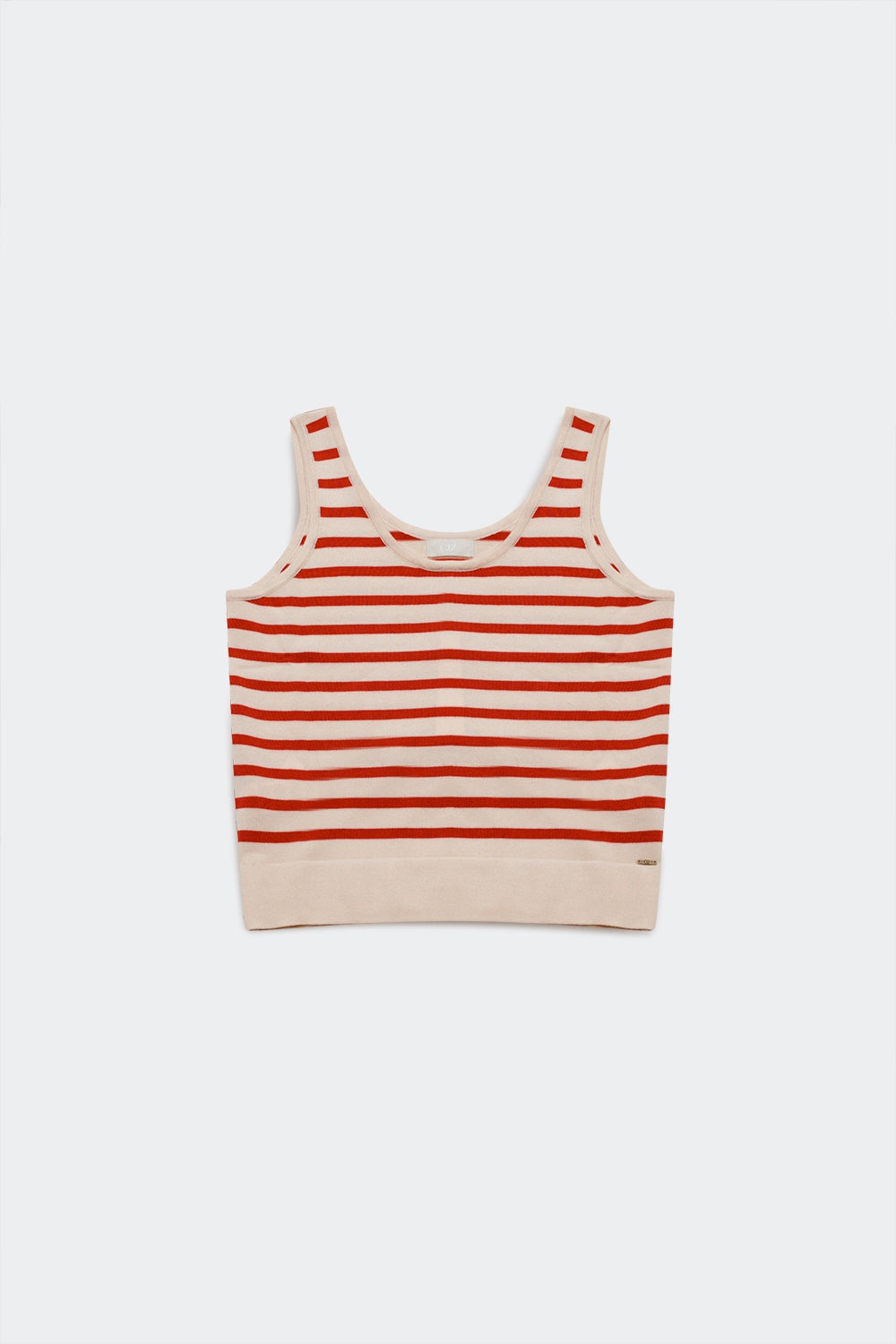Top riscado em branco e vermelho
