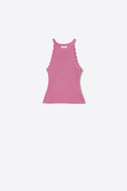 Top rosa sem mangas com detalhes de ondas