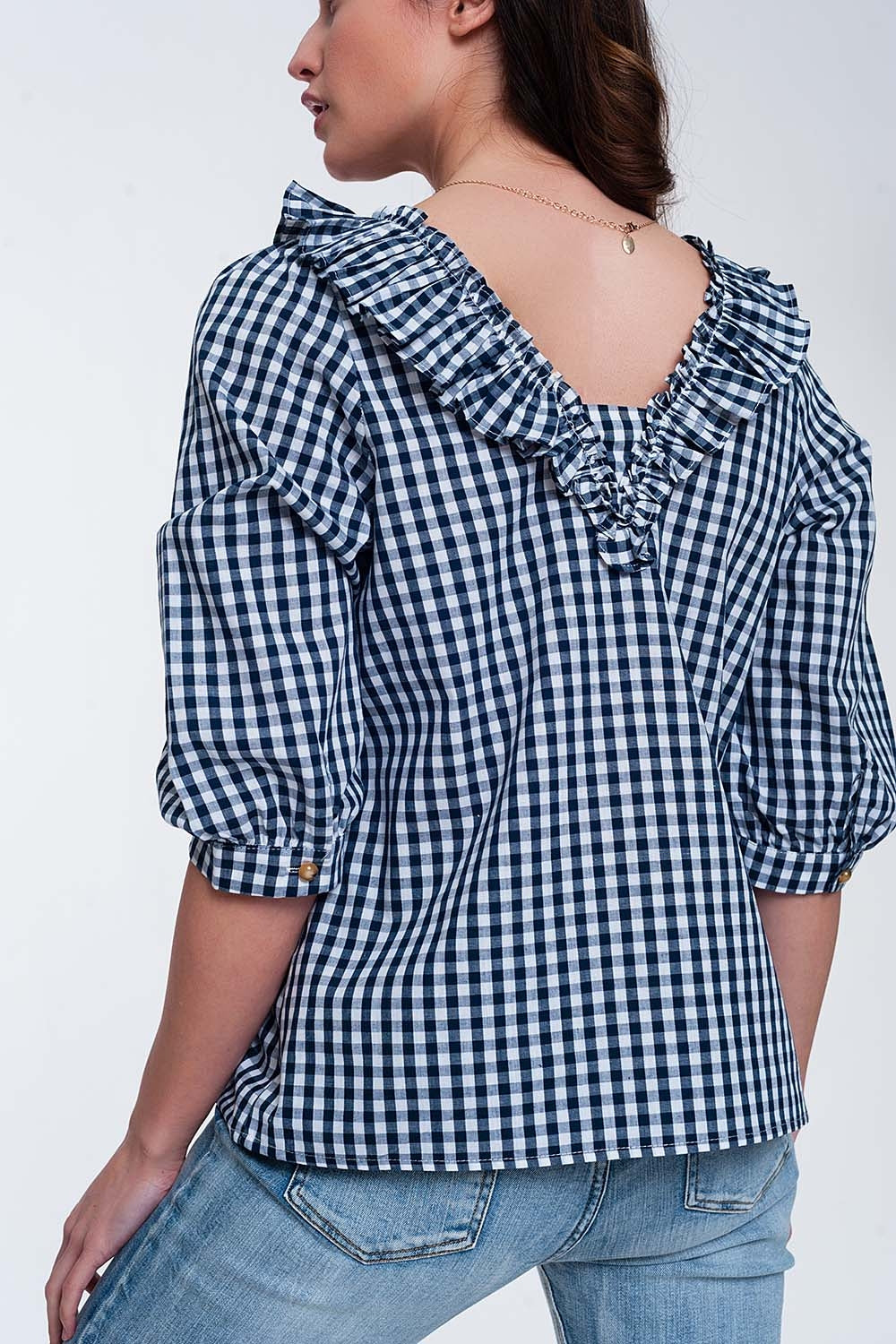 Top xadrez azul com decote quadrado