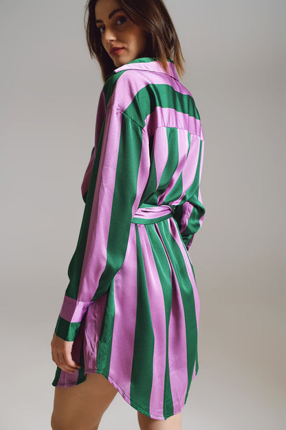 Vestido camisa curto listrado lilás e verde