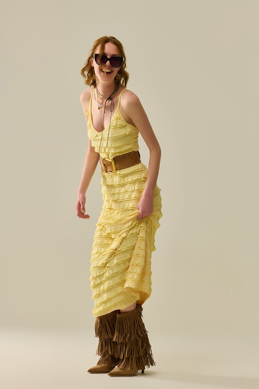 Q2 Vestido maxi com folhos em amarelo com alças