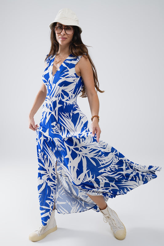 Q2 Vestido Maxi Tropical Print com decote em V e fenda em azul