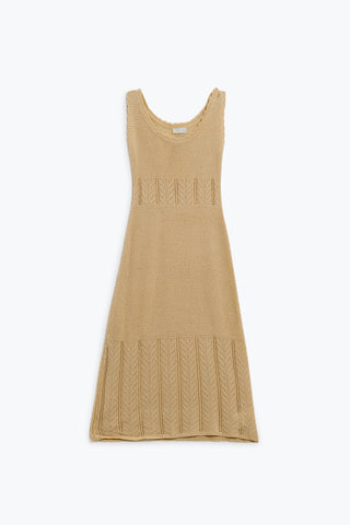 Vestido midi de malha bege sem mangas com gola redonda