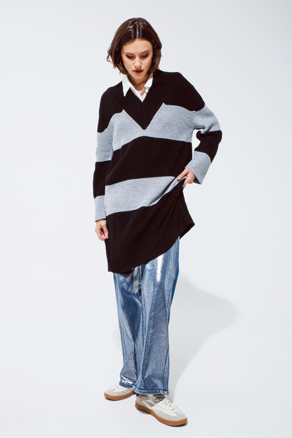 Vestido MIDI oversized com riscas e decote em V largo